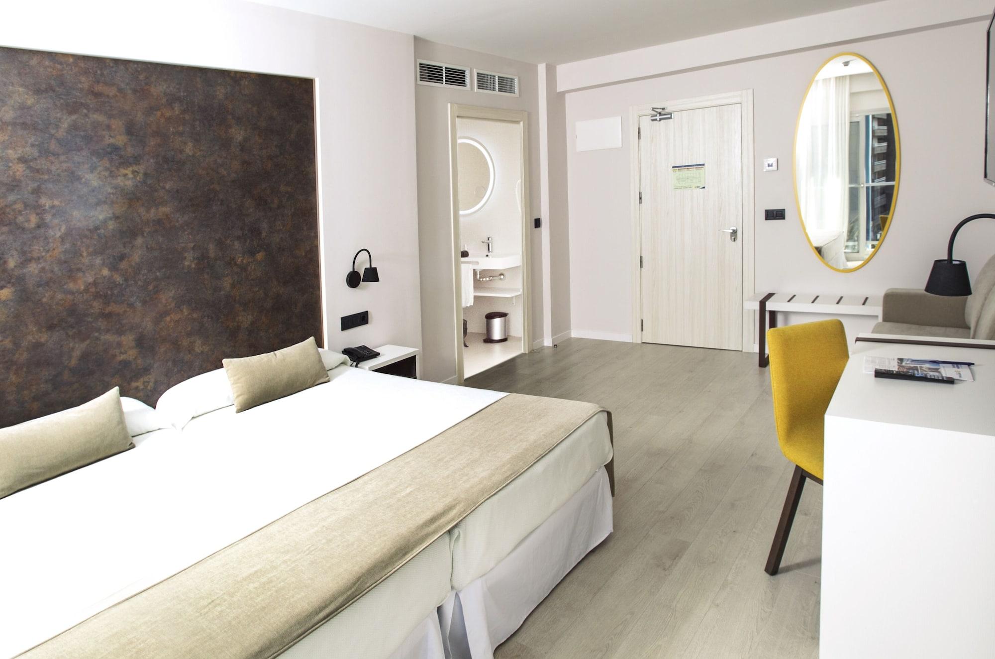 Hotel Centre - Adults Only 4*